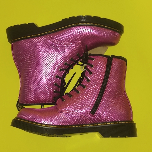 Dr. Martens1460 Reptile Emboss Boots - Picture 3 of 11